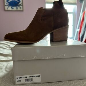 BP Ankle Bootie Women's 8 Brown Suede Slip On Notched Flip Top Block Heel Boot